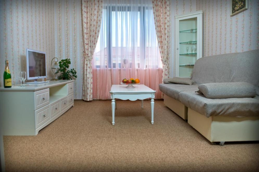 Hotel Knyazhyi Dvir Knyazhichi  Pokój zdjęcie